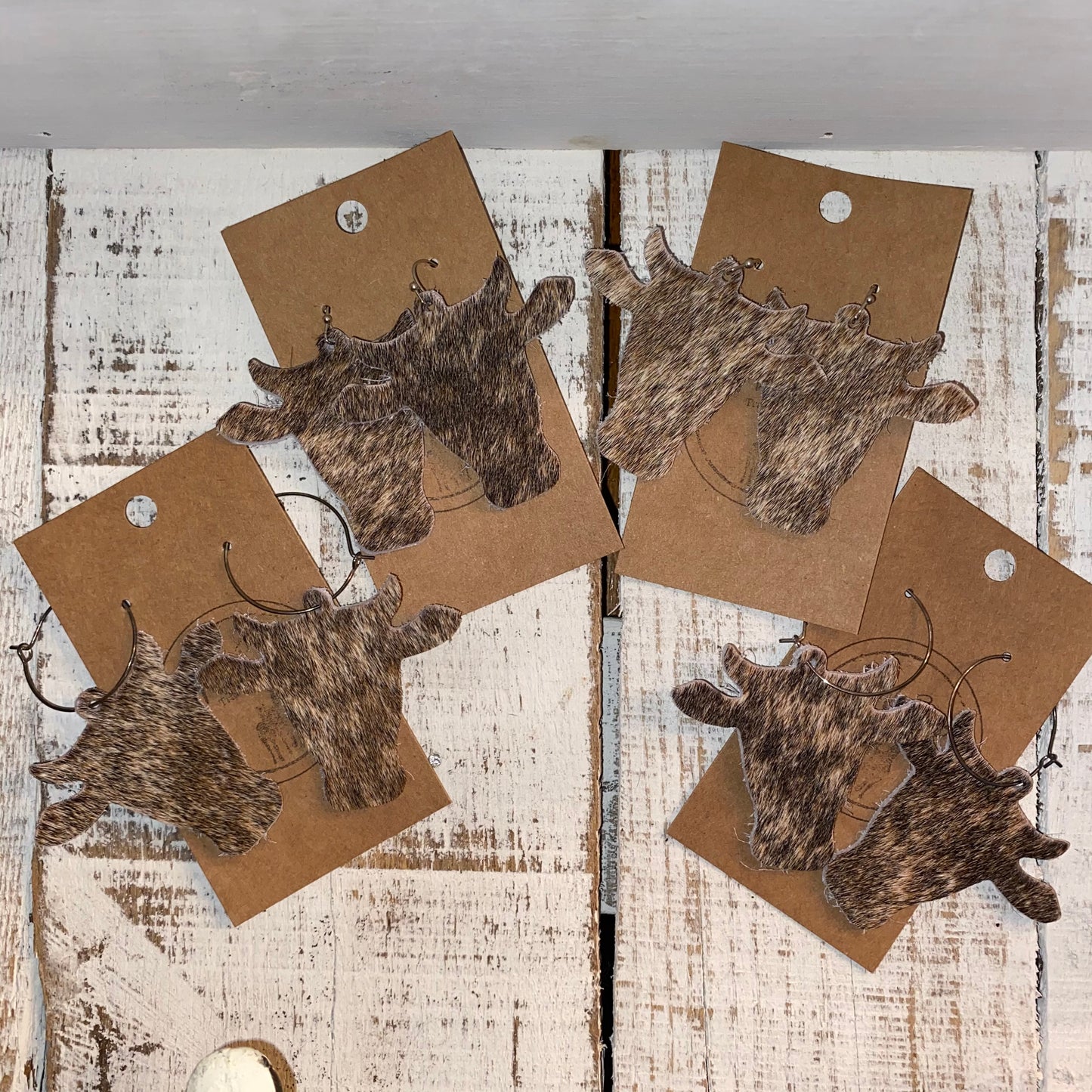 Take no bull earring-grey/brown