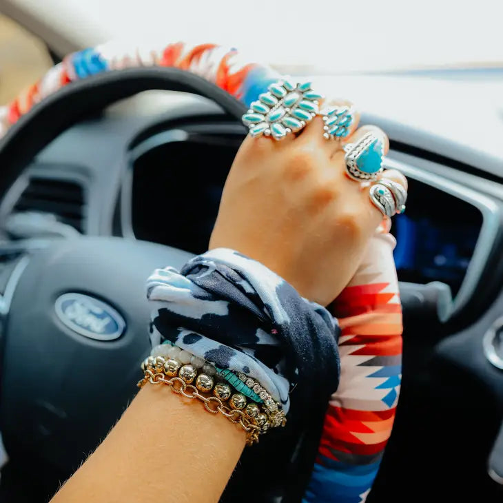 Aztec steering wheel cover