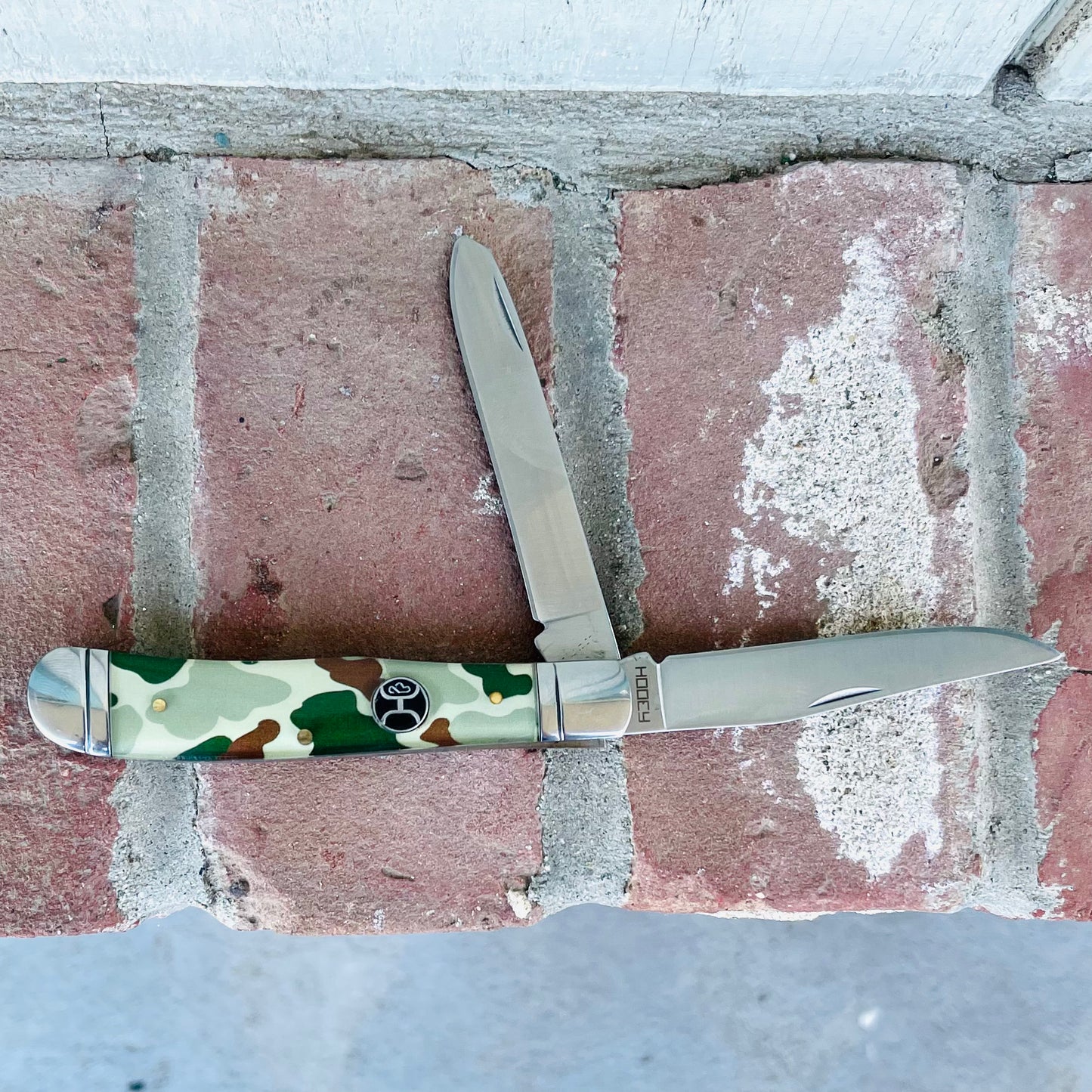 Hooey "CAMO TRAPPER" KNIFE